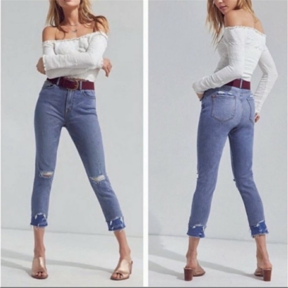 BDG Skinny High-Rise Ripped Blue Jeans